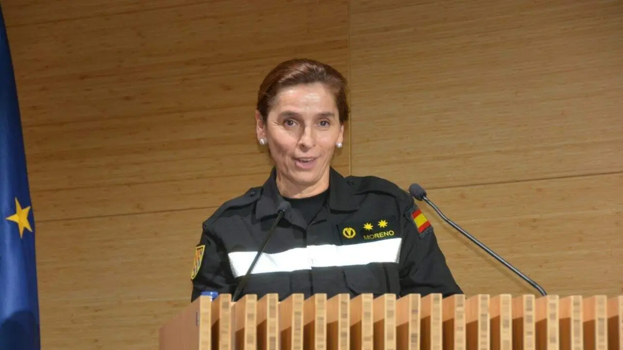 La teniente coronel enfermero Alicia Moreno es jefa de enfermer&iacute;a en la UME. / COLEGIO DE ENFERMER&Iacute;A DE ARAG&Oacute;N