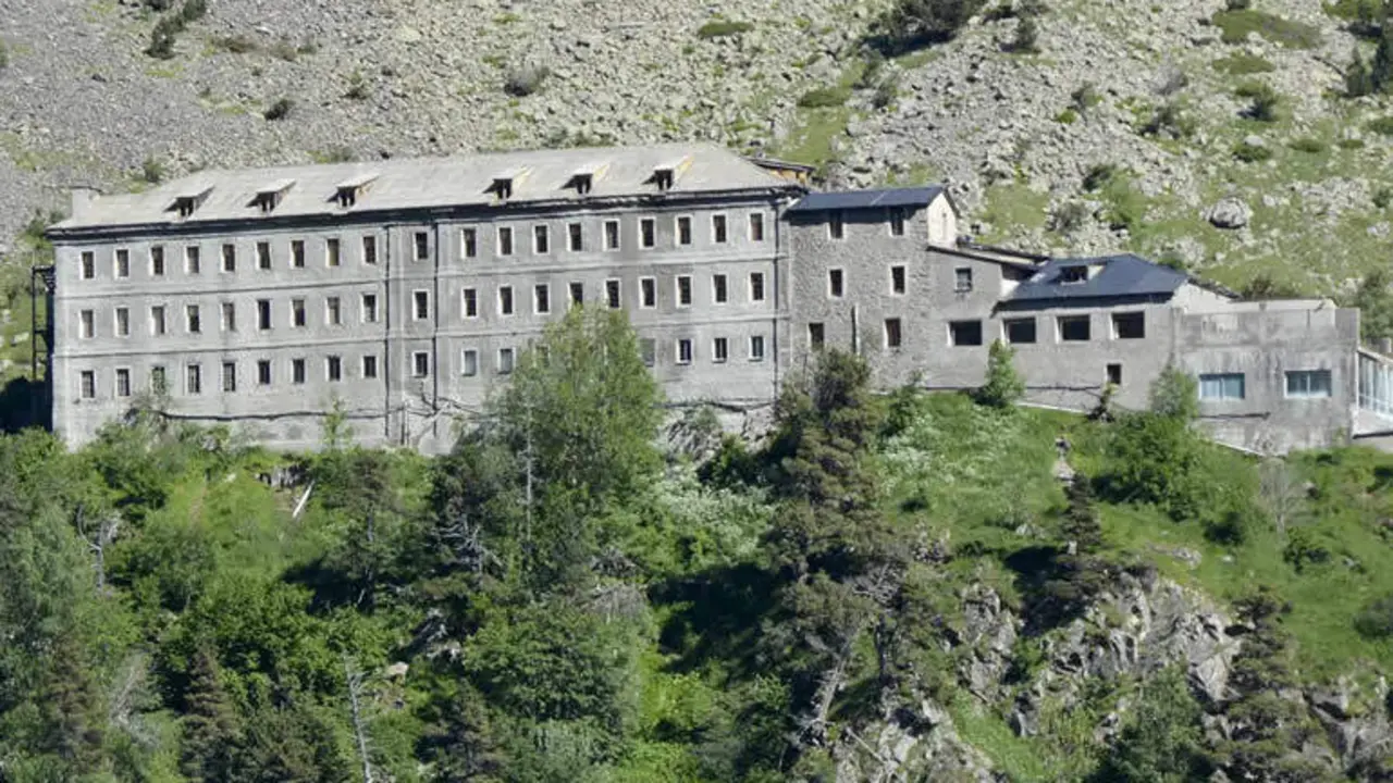 Balneario Ba&ntilde;os de Benasque.