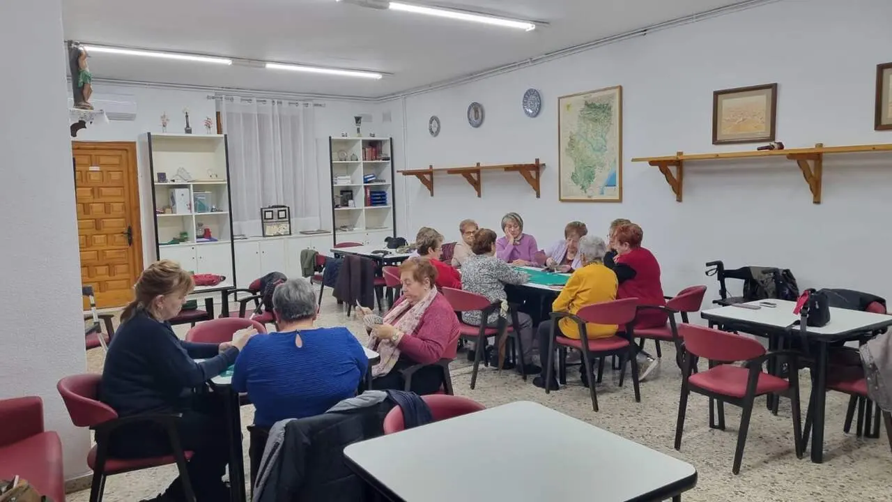 Las subvenciones van destinadas a que los ayuntamientos financien actividades de prevenci&oacute;n y tratamiento de la soledad no deseada y hagan Inversiones que favorezcan el encuentro y el envejecimiento activo. / DPZ