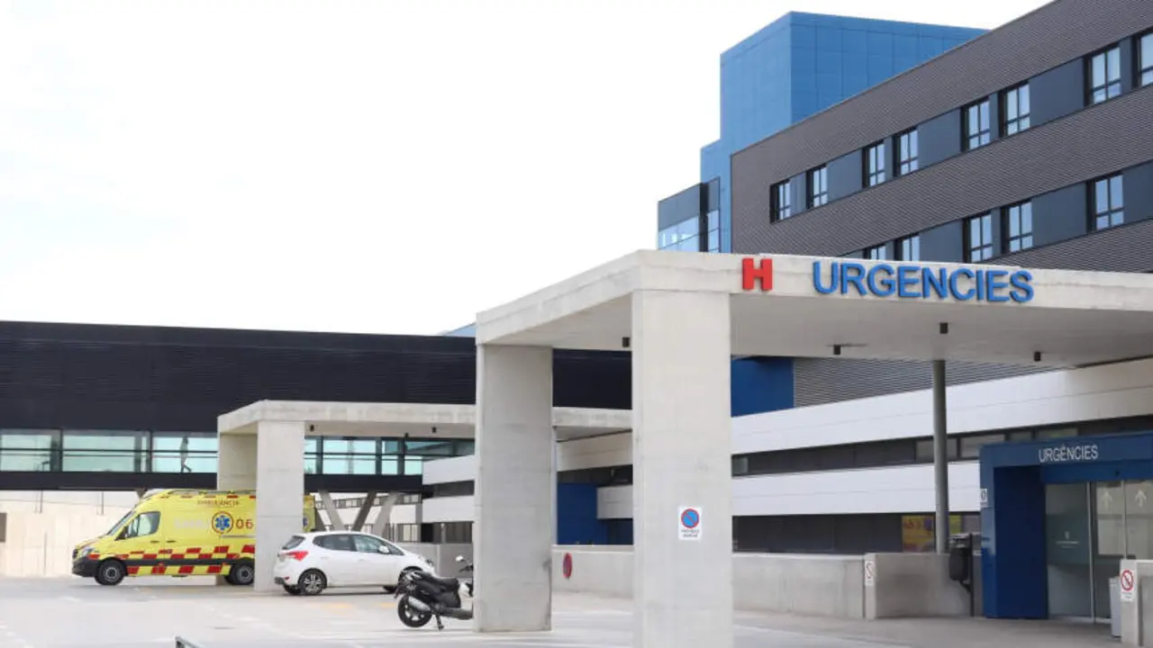 &Aacute;rea de urgencias en el Hospital Can Misses de Ibiza. / EP