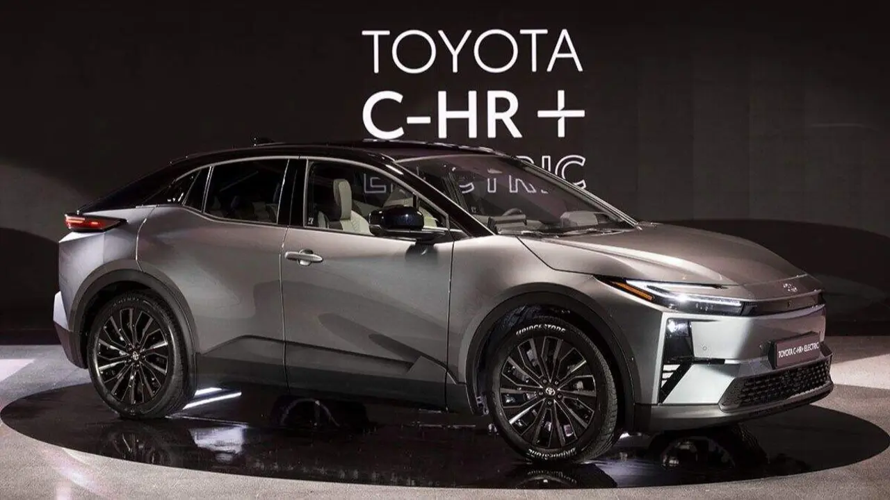 Nuevo Toyota C-HR+, disponible en preventa en Toyota Artal (Zaragoza). / HA