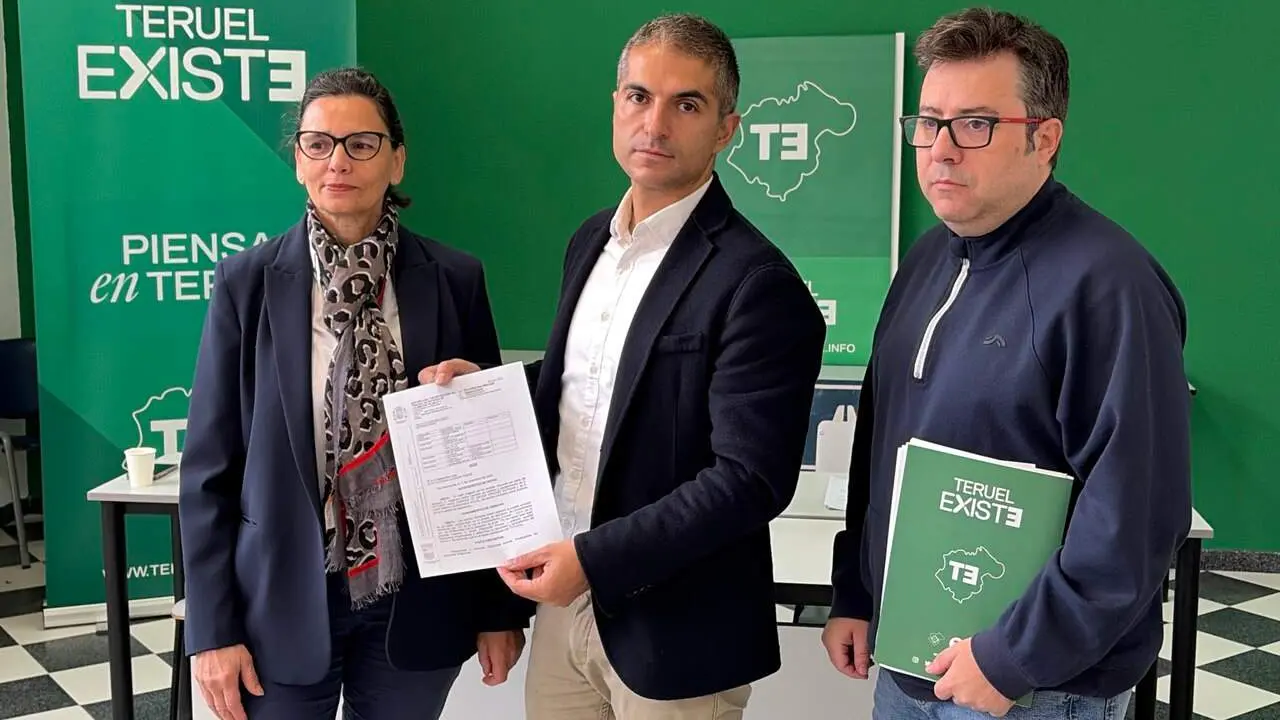 Nieves Sánchez, Antonio Abad y José María Hernández, concejales de Teruel Existe en Calamocha / TE