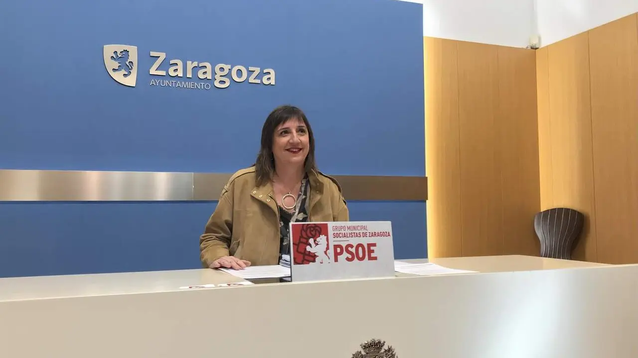 La portavoz socialista, Lola Ranera.