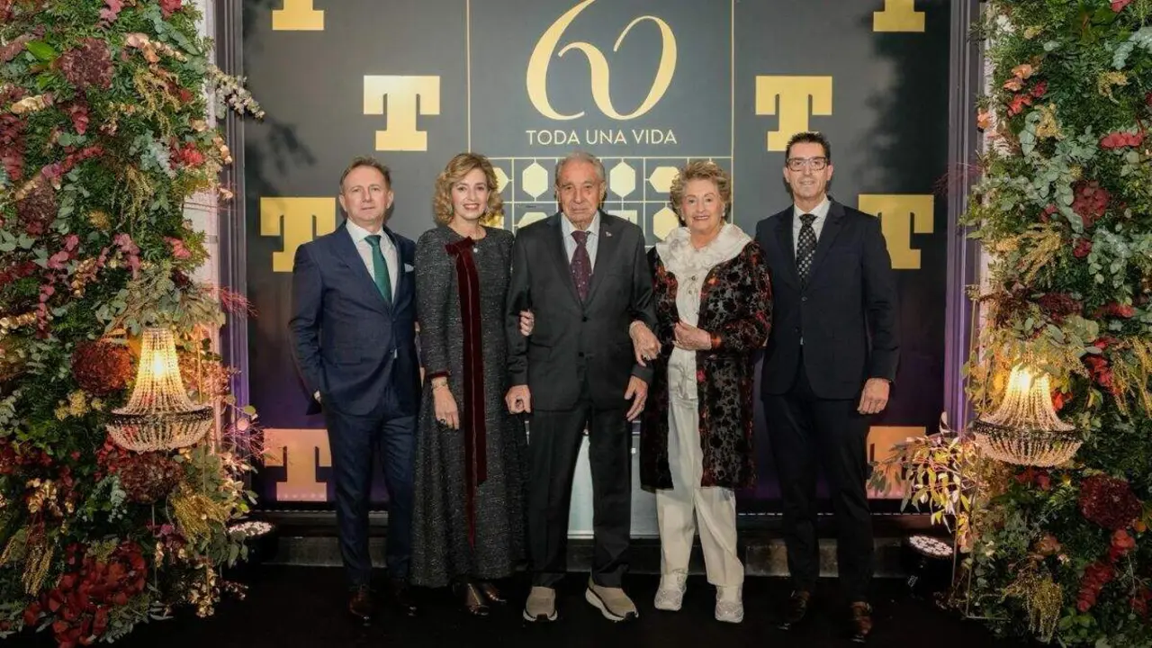 60 aniversario de la Joyer&iacute;a Tar&iacute;n de Zaragoza. / HA