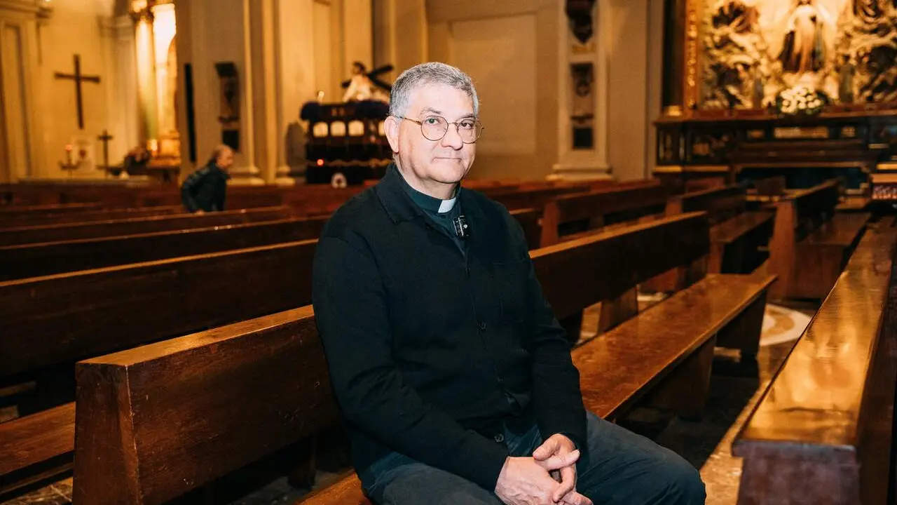 Ignacio &Aacute;lvarez en la Bas&iacute;lica de Santa Engracia / &Aacute;lvaro Calvo para HOY ARAG&Oacute;N