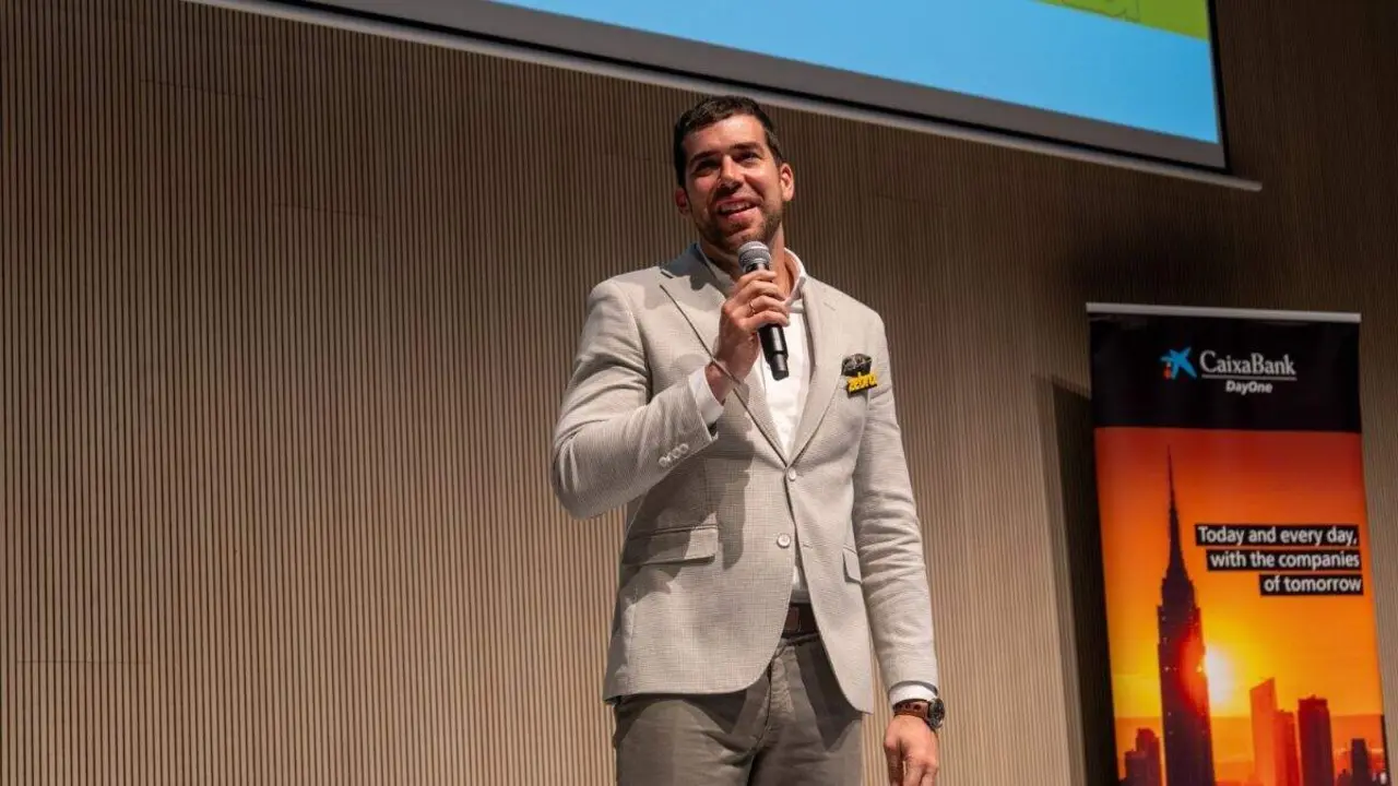 Sergio Mart&iacute;nez, CEO de Zebra, impulsora del encuentro junto al Ayuntamiento de Zaragoza y Fundaci&oacute;n Ibercaja. / ZEBRA