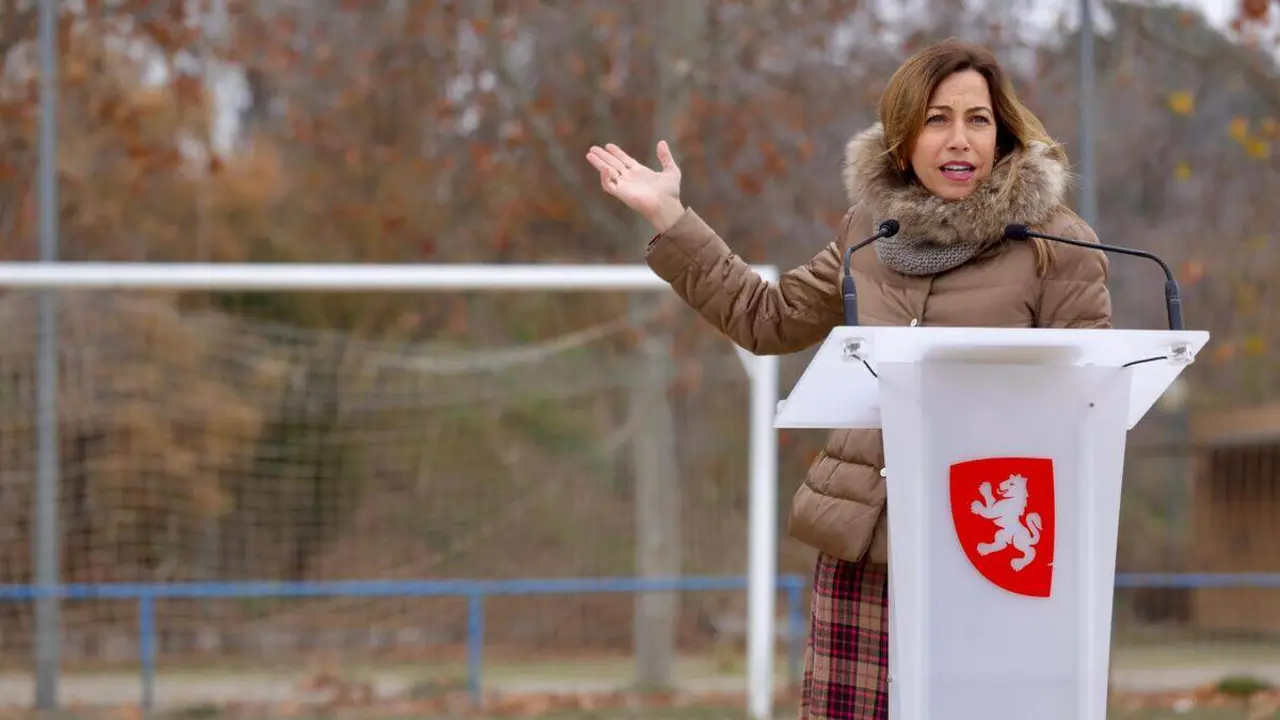 Natalia Chueca durante el anuncio de las obras en Torre Ramona y El Rabal / Daniel Marcos - Ayto. Zaragoza