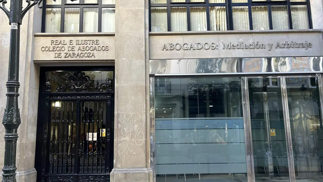 Real e Ilustre Colegio de Abogados de Zaragoza. / EP