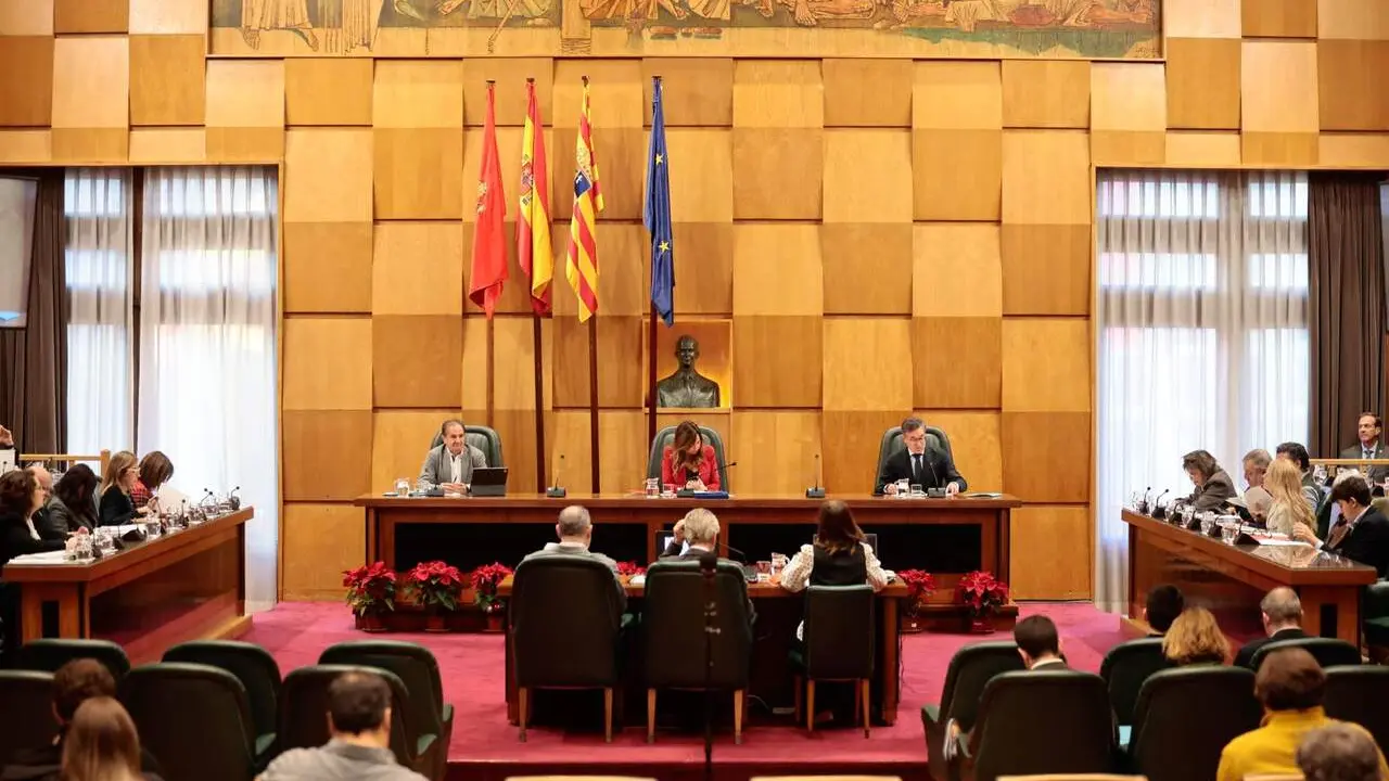 El pleno de Zaragoza, este martes. /AZ