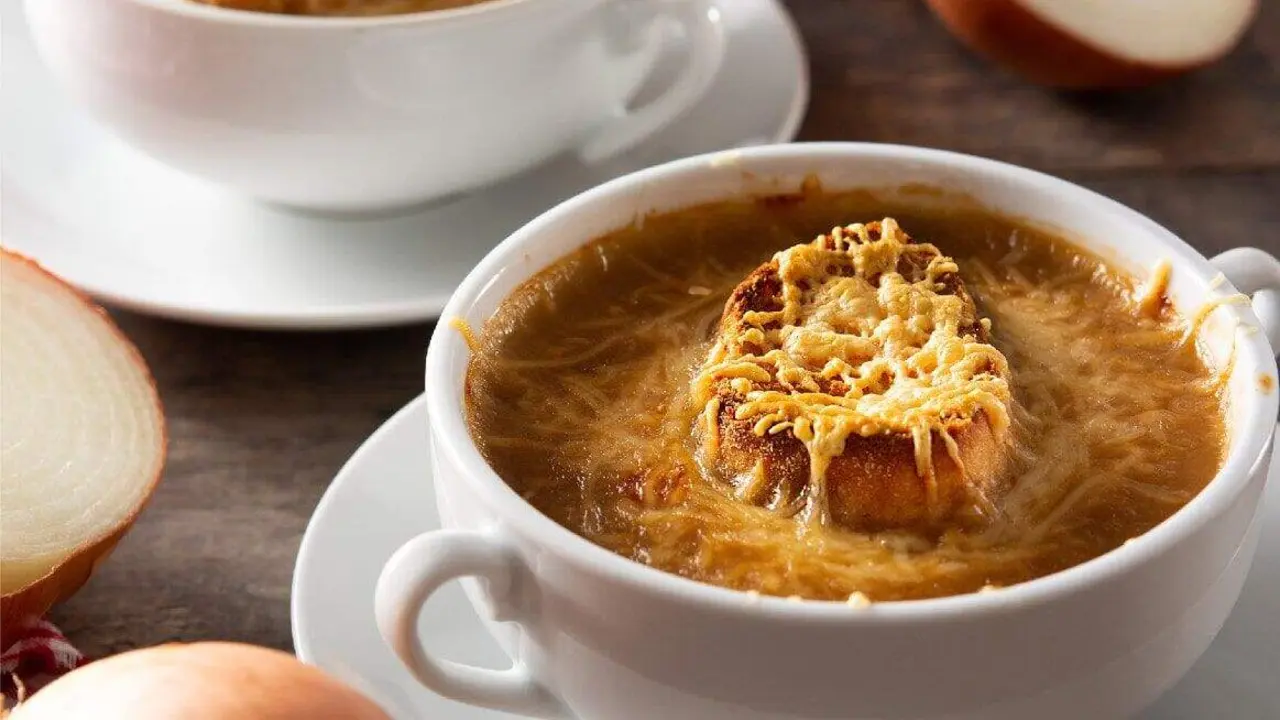 Sopa de cebolla con queso. / La Flor de Burgos