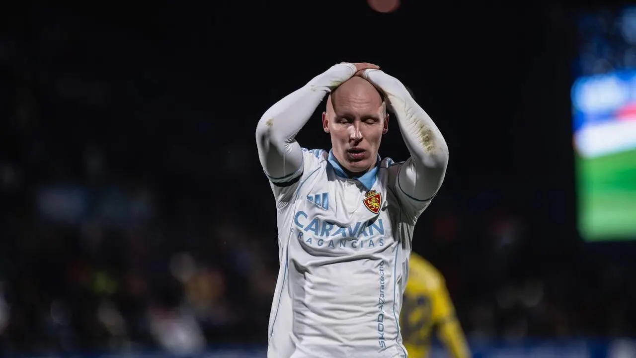 Valery durante el Real Zaragoza - UD Las Palmas / Marcos Cebri&aacute;n