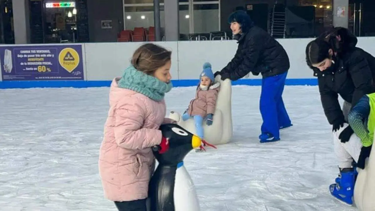 Imagen de archivo de la pista de hielo de Cuarte. / CLUB PAT&Iacute;N CUARTE