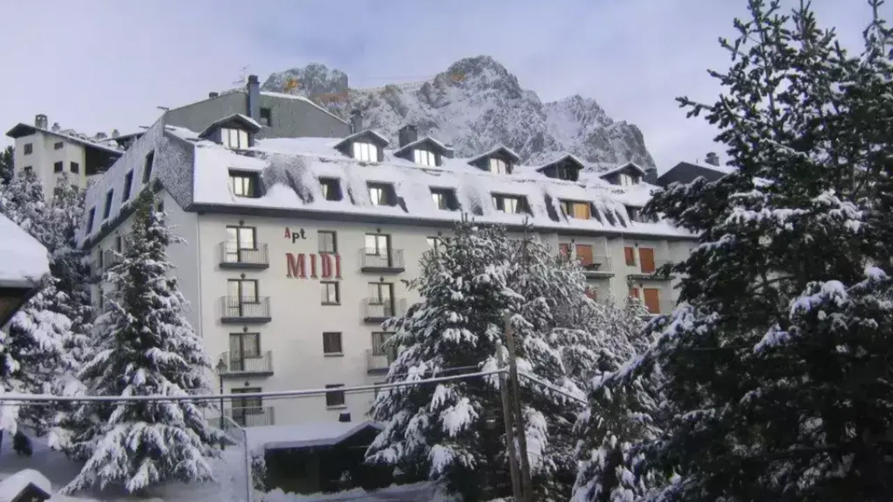 Apartamentos Midi 3000 Formigal