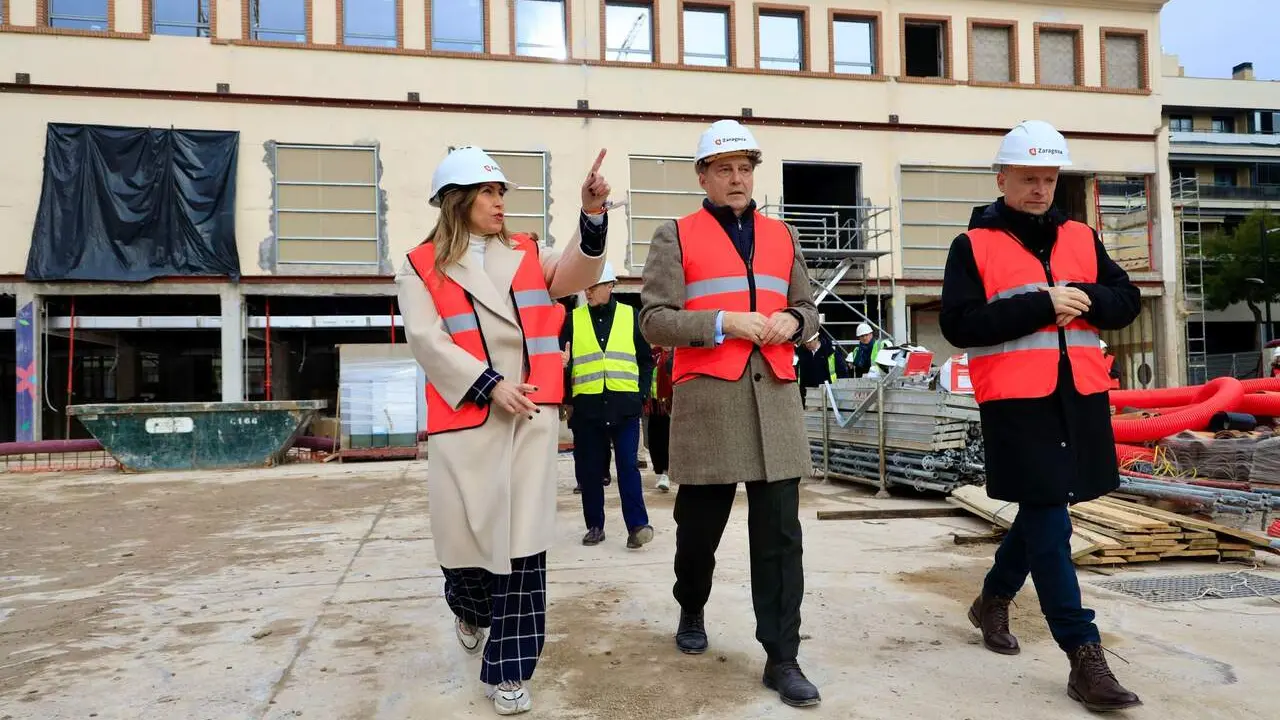 Visita de las obras de Distrito 7. /AZ