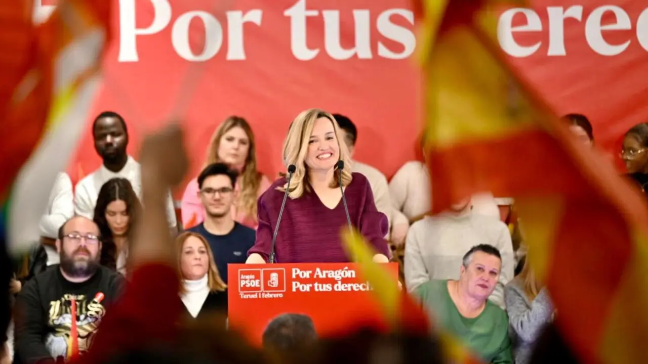 Pilar Alegr&iacute;a, durante un mitin del PSOE en la campa&ntilde;a electoral / Marcos Cebri&aacute;n