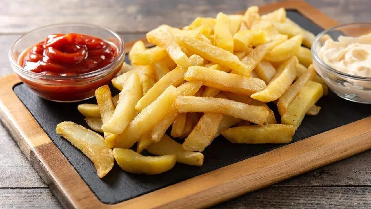 Patatas fritas crujientes, el secreto profesional que puedes aplicar en casa.