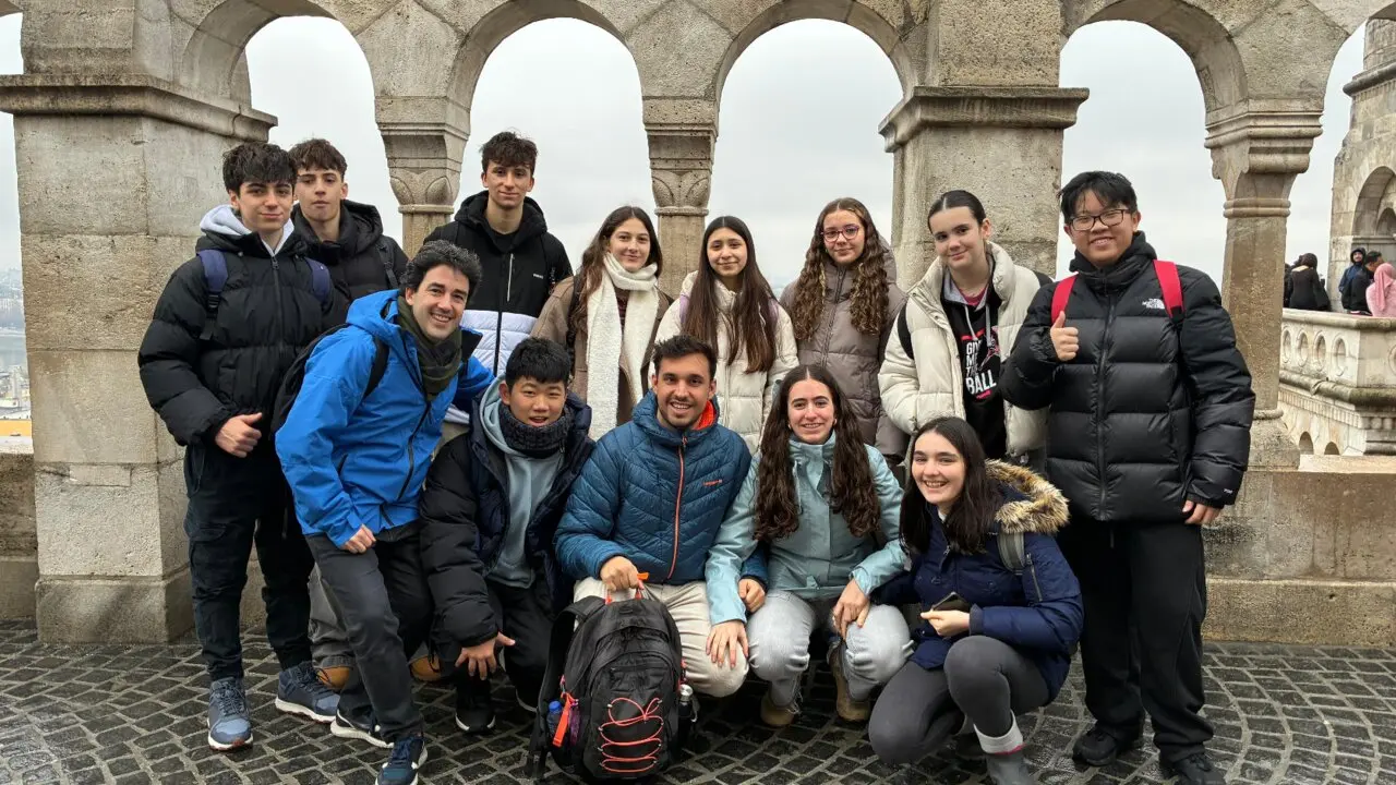 Escuelas P&iacute;as de Zaragoza en Hungr&iacute;a