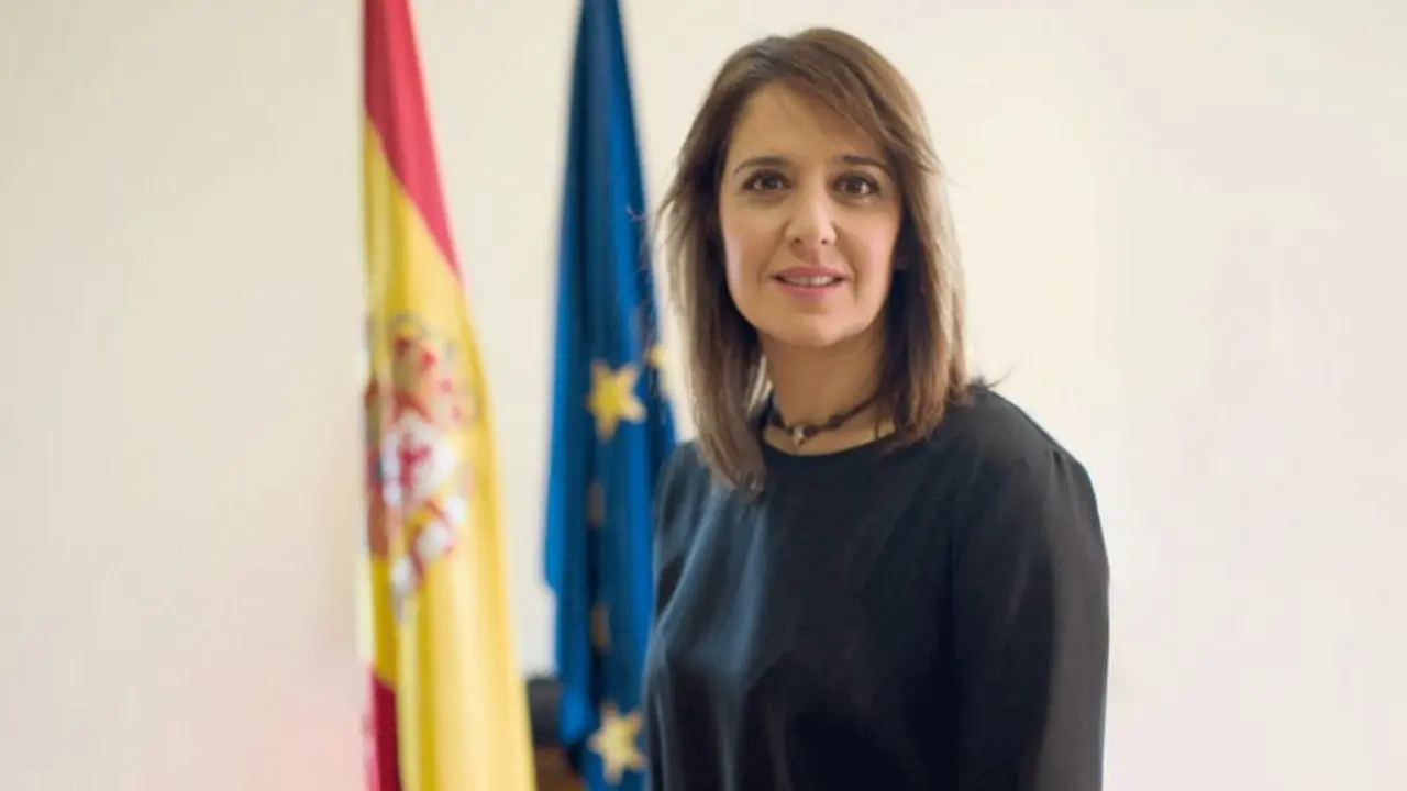 Eva Valle, nnuev