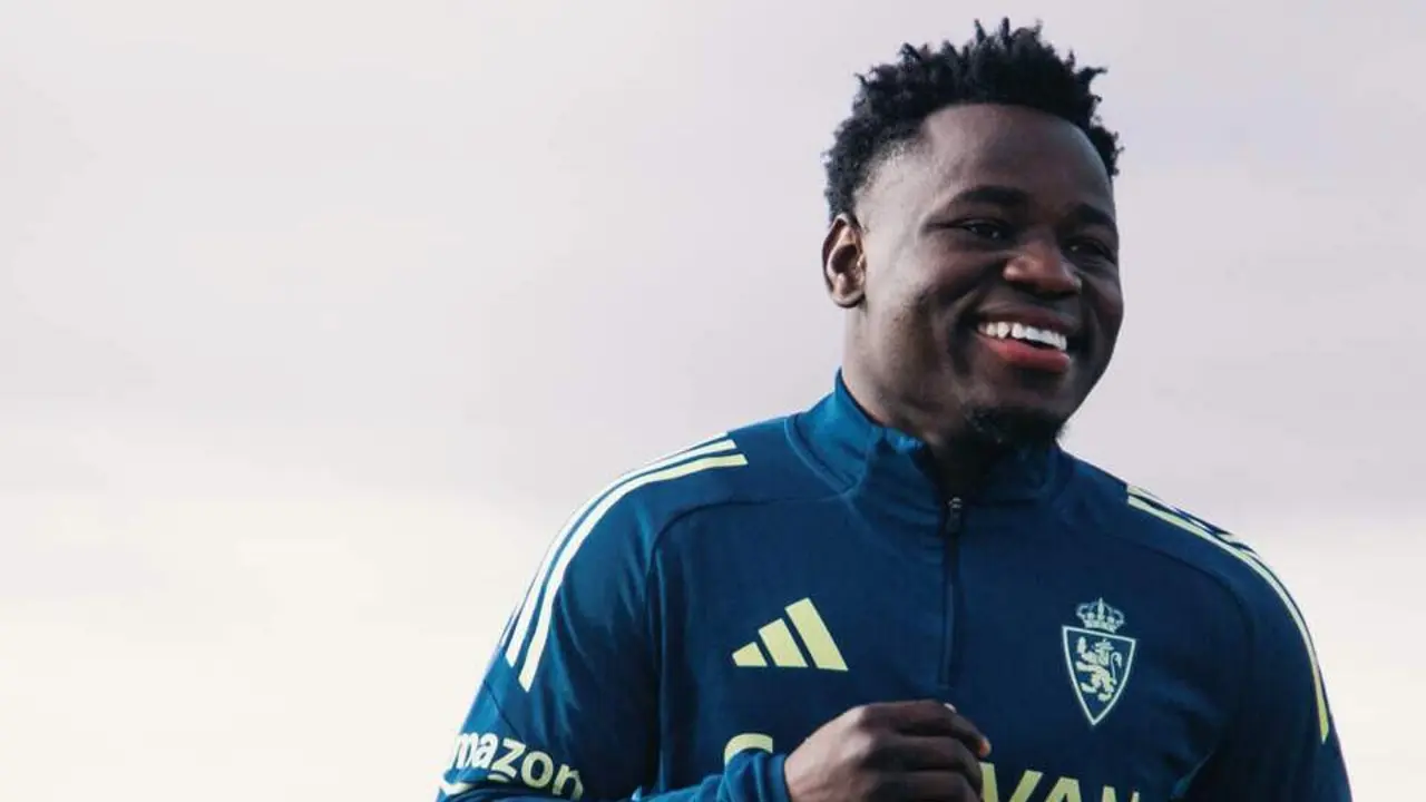 Mawuli Mensah durante un entrenamiento con el Real Zaragoza / RZ