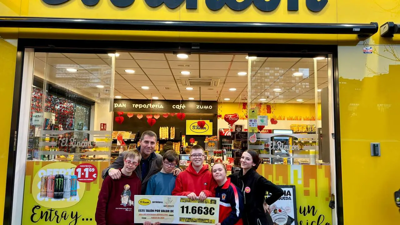 El Rinc&oacute;n recauda 11.663 &euro; para la asociaci&oacute;n Up&Down