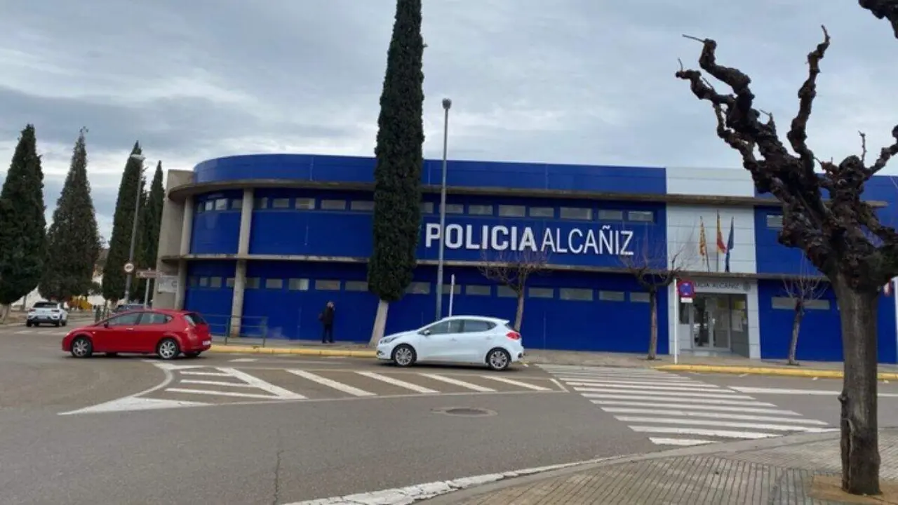 Polic&iacute;a Local de Alca&ntilde;iz. / AYTO. ALCA&Ntilde;IZ