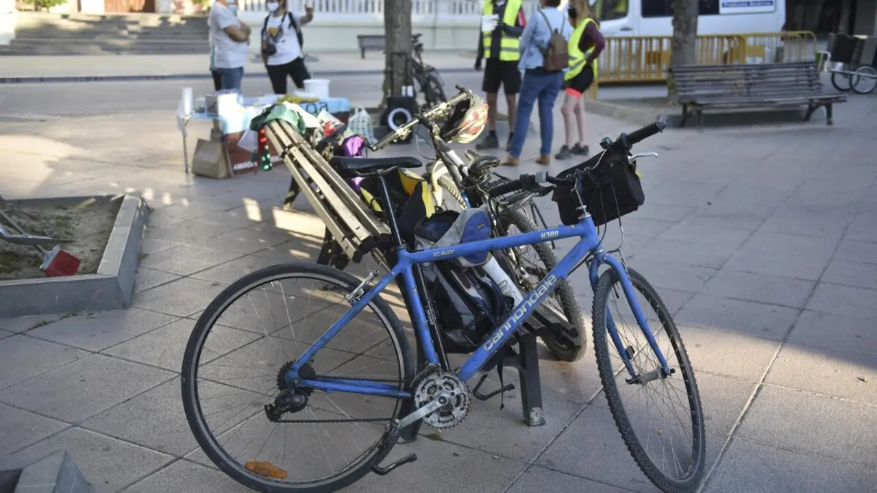 Archivo - Bicicletas en Huesca ./ Ver&oacute;nica Lacasa - Europa Press