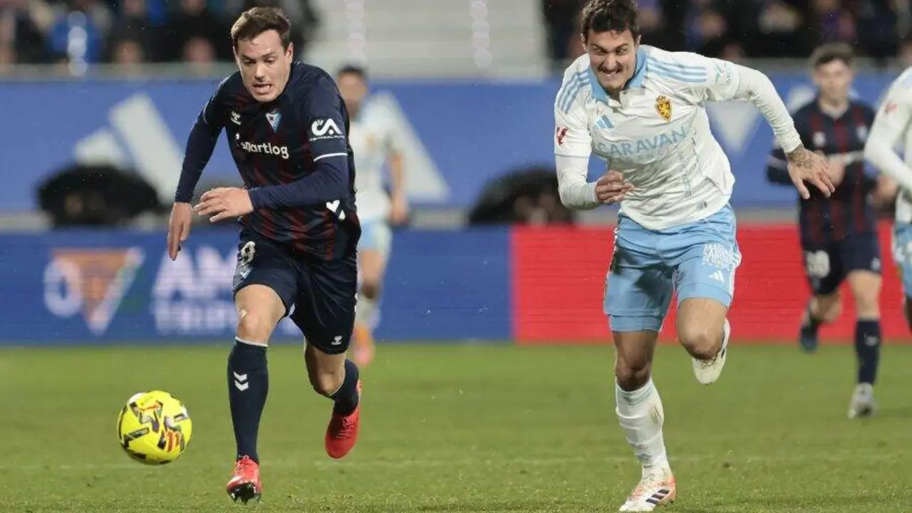 Radovanovic durante el Real Zaragoza - SD Eibar / LaLiga