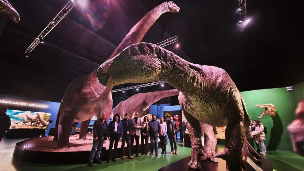Inauguraci&oacute;n de Legendark, la sede de Din&oacute;polis en Galve (Teruel). / DIN&Oacute;POLIS