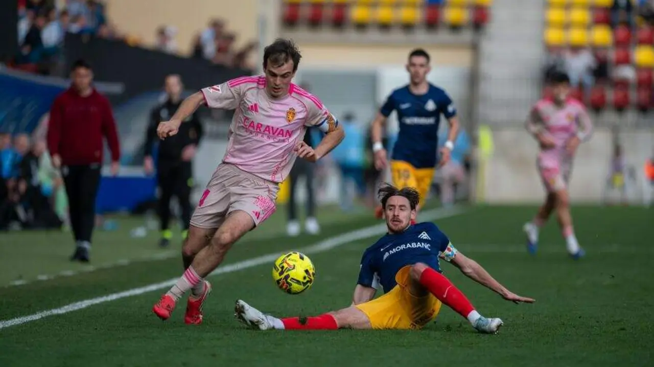Francho Serrano en el Andorra - Real Zaragoza / LaLiga