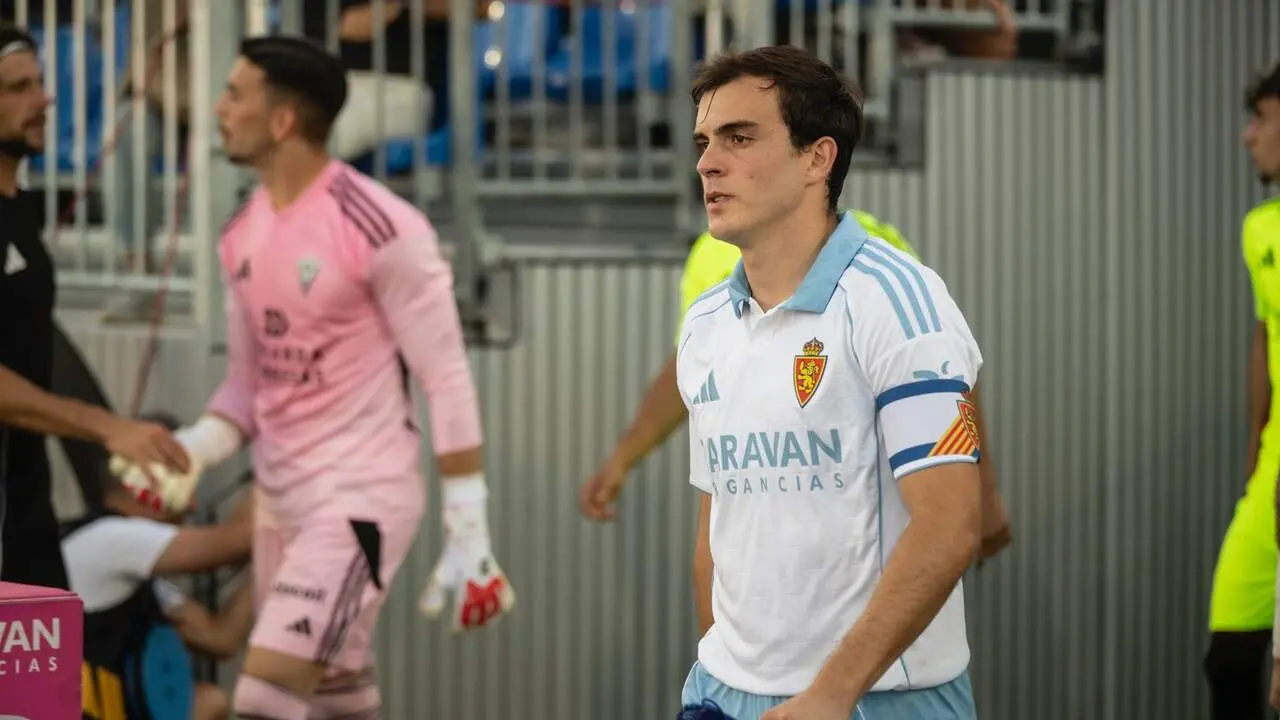 Francho, capit&aacute;n del Real Zaragoza / Marcos Cebri&aacute;n