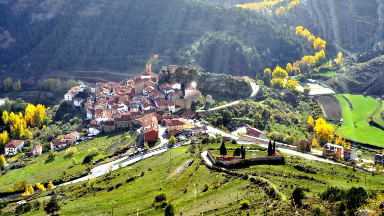 Linares de Mora