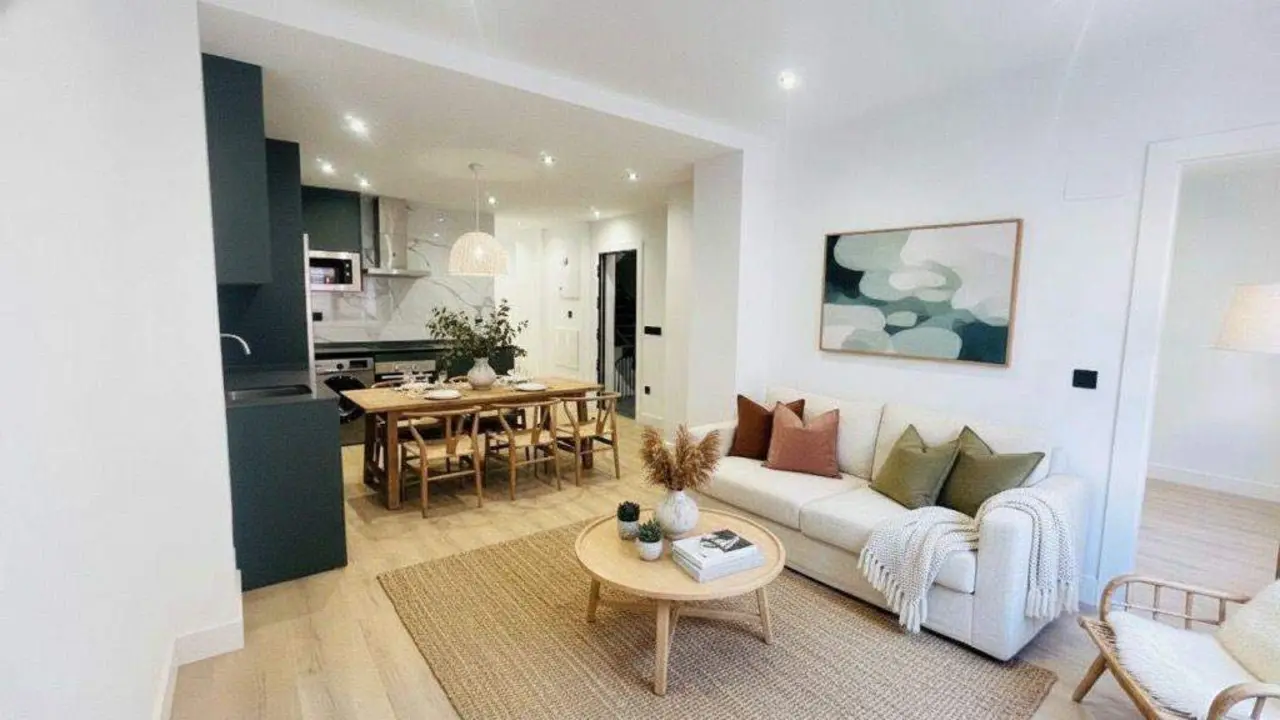 Vivienda de obra nueva en Calle Delicias de Zaragoza. / PJ INMOBILIARIA
