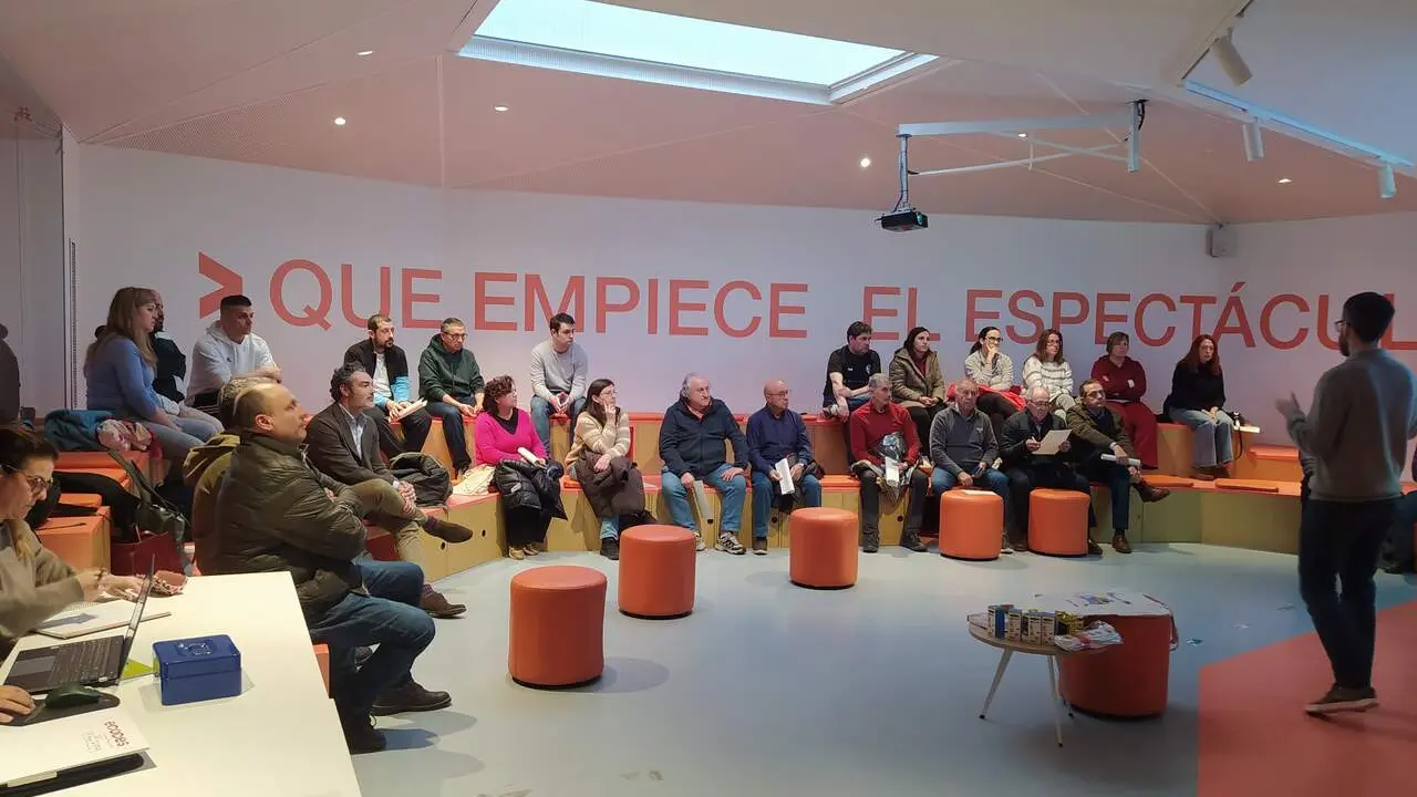 Presentaci&oacute;n comunidad energ&eacute;tica El Burgo de Ebro.
