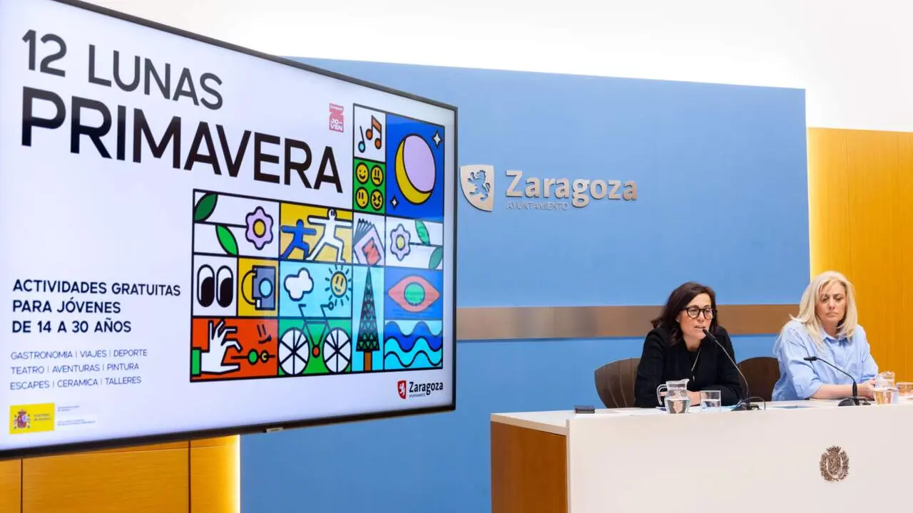 Presentaci&oacute;n del programa de ocio joven '12 Lunas'. /AZ