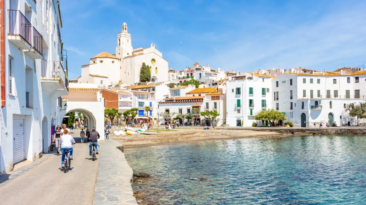 Cadaqu&eacute;s ./ Shutterstock