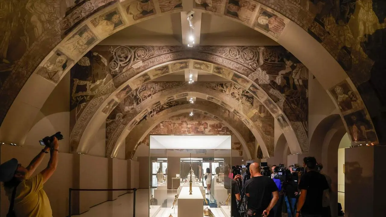 Pinturas murales del Monasterio de Sijena en el Museo Nacional de Arte de Catalunya (MNAC). / KIKE RINCON