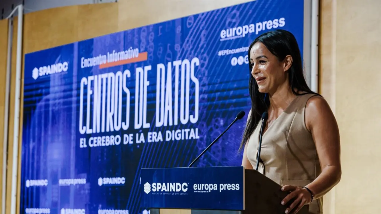rchivo - La directora ejecutiva de Spain DC, Bego&ntilde;a Villac&iacute;s, durante el encuentro informativo Spain DC 'Centros de datos: el cerebro de la era digital', a 18 de junio de 2025, en Madrid (Espa&ntilde;a), organizado por Europa Press.
- Carlos Luj&aacute;n - Europa Press - Archivo
