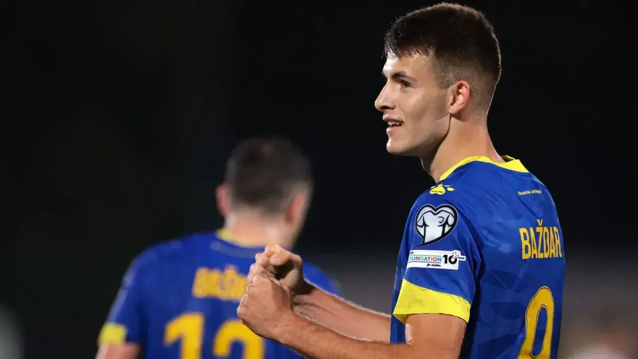 Samed Bazdar con la selecci&oacute;n de Bosnia / Jonathan Moscrop (CordonPress)