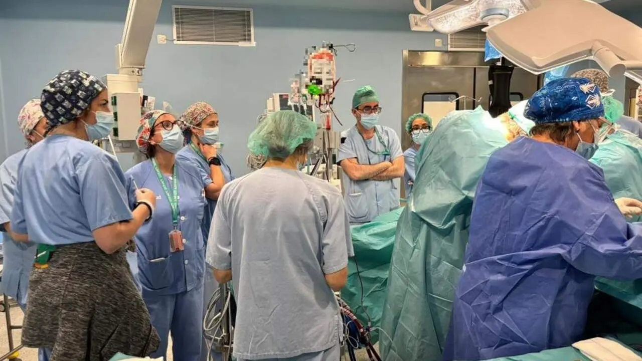 El Hospital Universitario San Jorge de Huesca realiza la primera donaci&oacute;n de &oacute;rganos en asistolia controlada con ECMO. / GOBIERNO DE ARAG&Oacute;N