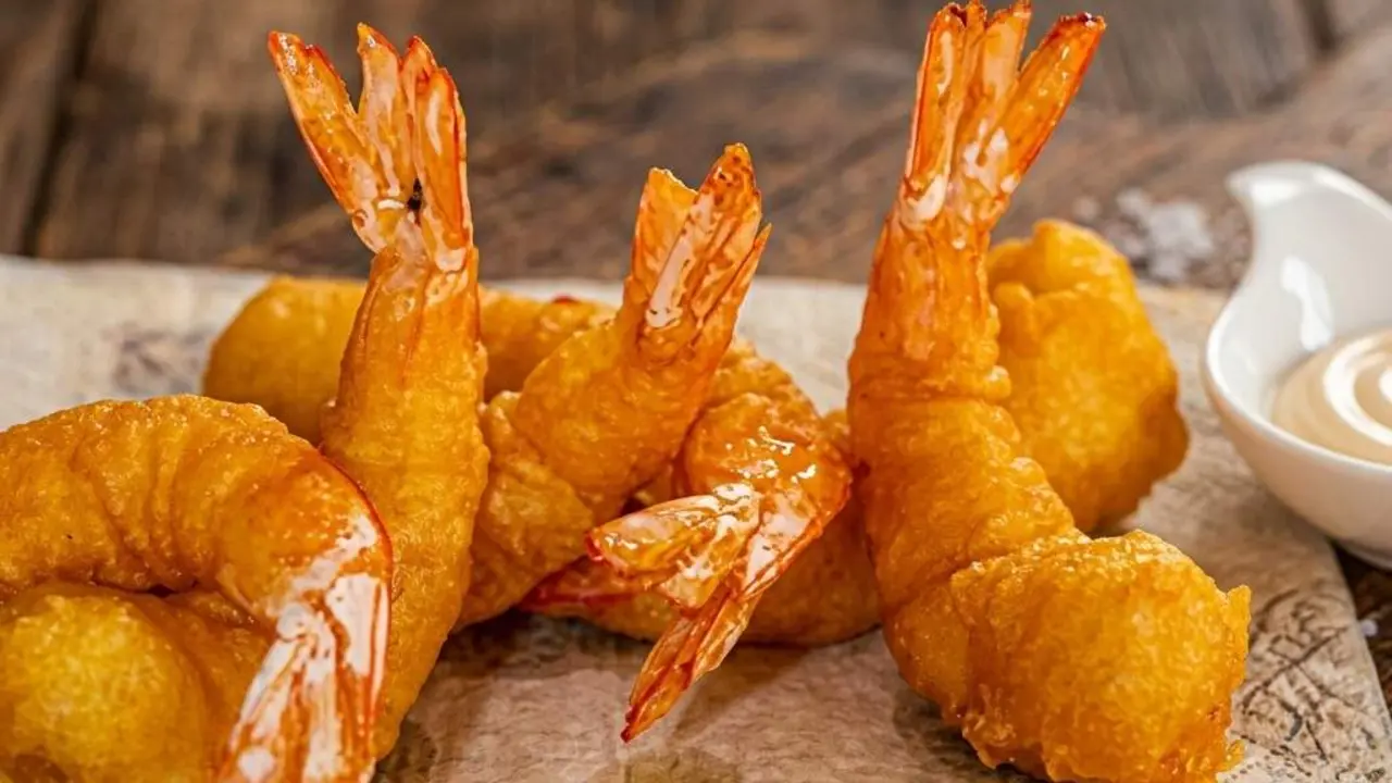 Receta del chef Dani Garc&iacute;a para hacer unas gambas en gabardina perfectas