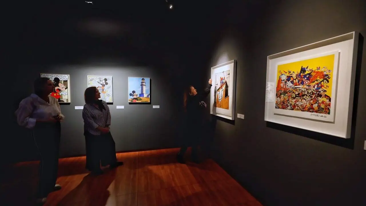 Exposici&oacute;n "Comic in Contemporary Art. Iconos, mito y narrativa" que re&uacute;ne 70 obras de iconos como Bansky, Warhol, Lichtenstein, Murakami o Yoshitomo Nara en el Centro de Historias de Zaragoza. / Miguel Gracia