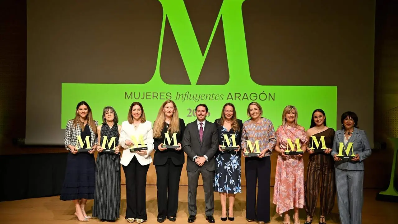 Premiadas en la gala de los Premios Mujeres Influyentes de Arag&oacute;n. / Marcos Cebri&aacute;n