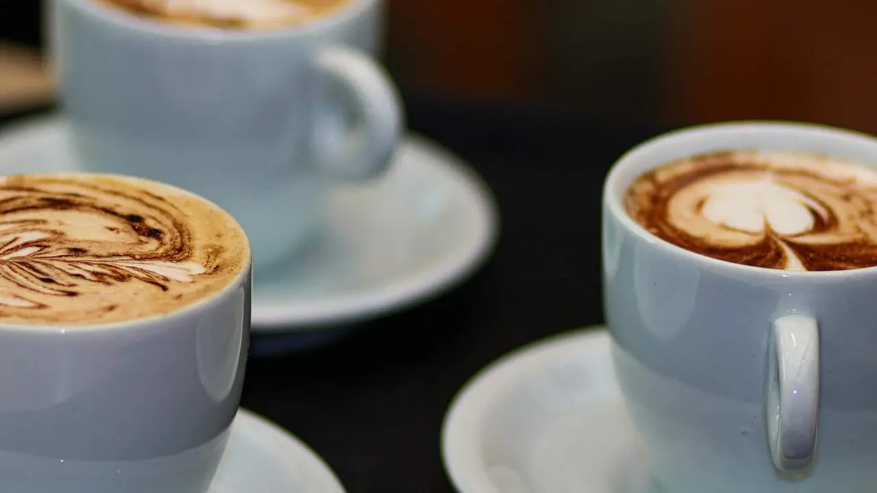Varios caf&eacute;s en una imagen de archivo / Pexels