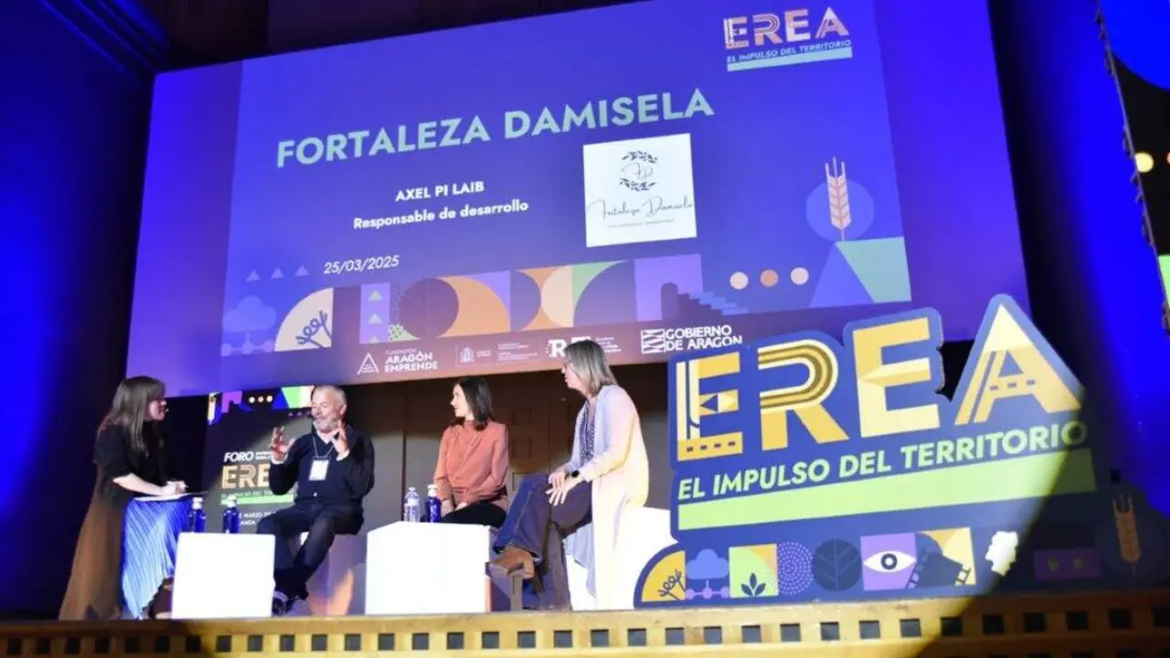 Imagen de archivo de uno de los encuentros del Programa EREA 2025. / HA