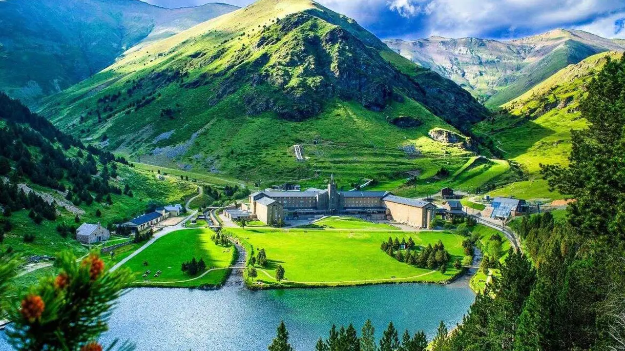 Hotel Vall de Nuria