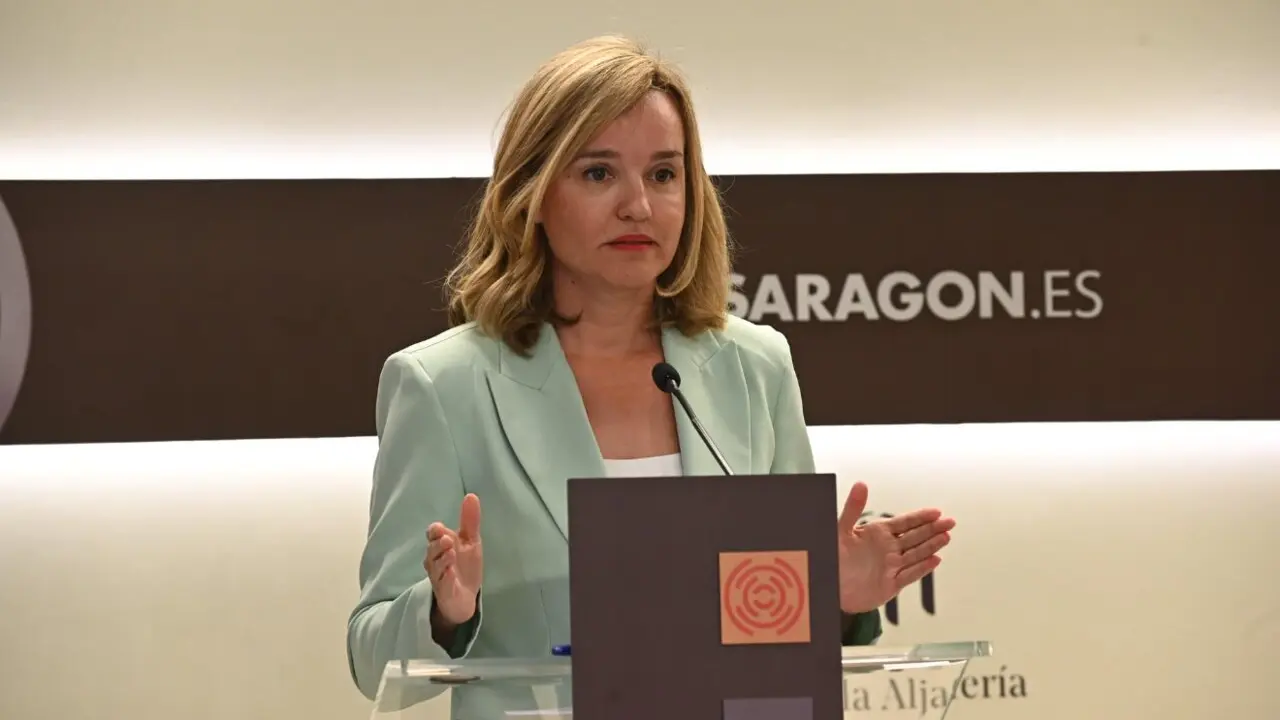 Pilar Alegr&iacute;a carga contra el PP de Azc&oacute;n tras el debate de investidura