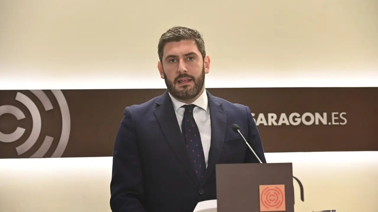 Alejandro Nolasco se pronuncia tras el debate de investidura de Jorge Azc&oacute;n