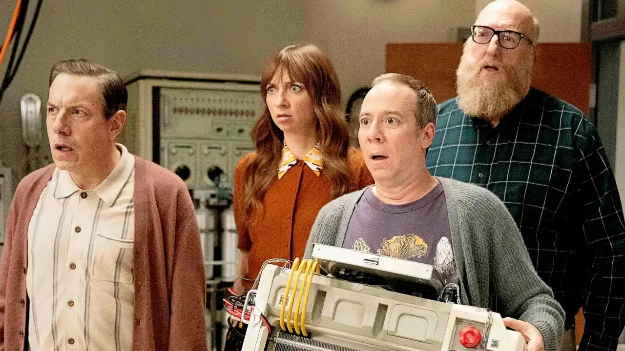 Stuart no consigue salvar el universo