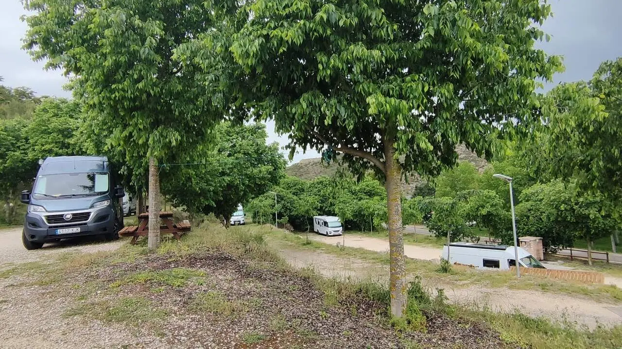 &Aacute;rea de servicios para autocaravanas Sierra Blanca de San Esteban de Litera / Ayuntamiento de San Esteban de Litera
