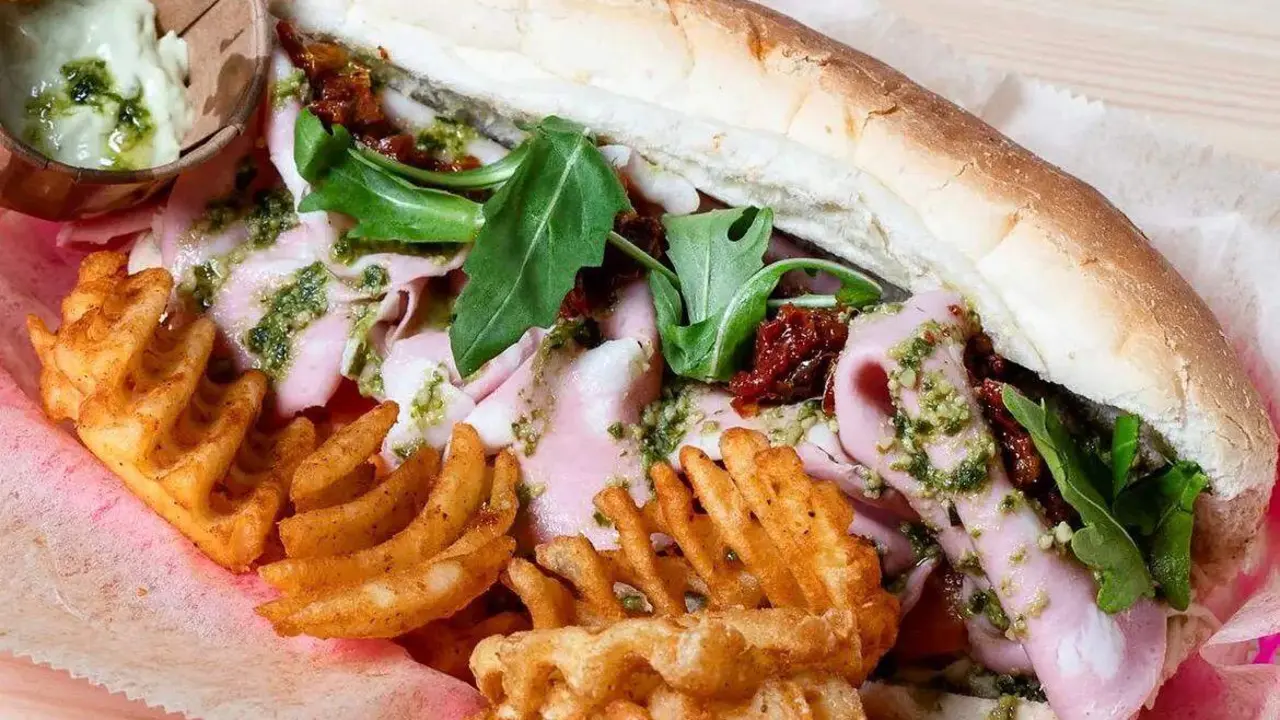 Bocadillo "Bolonia" de Global / RRSS